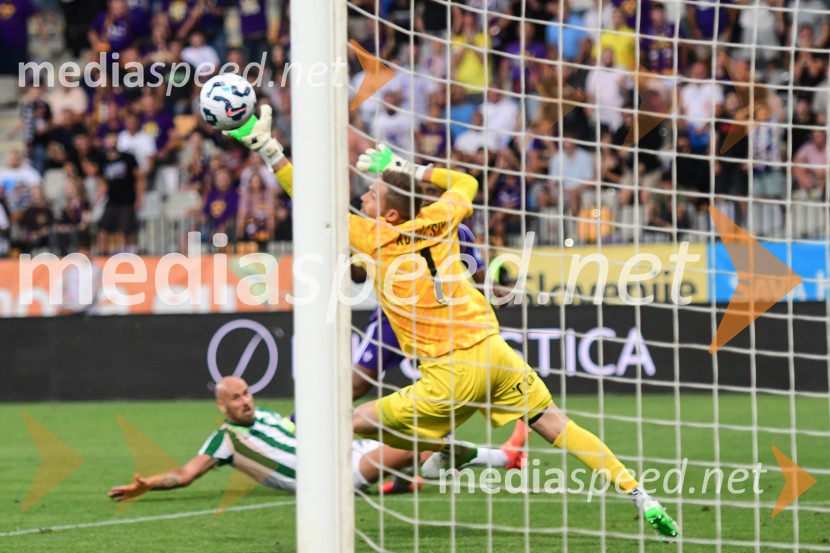 Maribor : Paks, nogomet