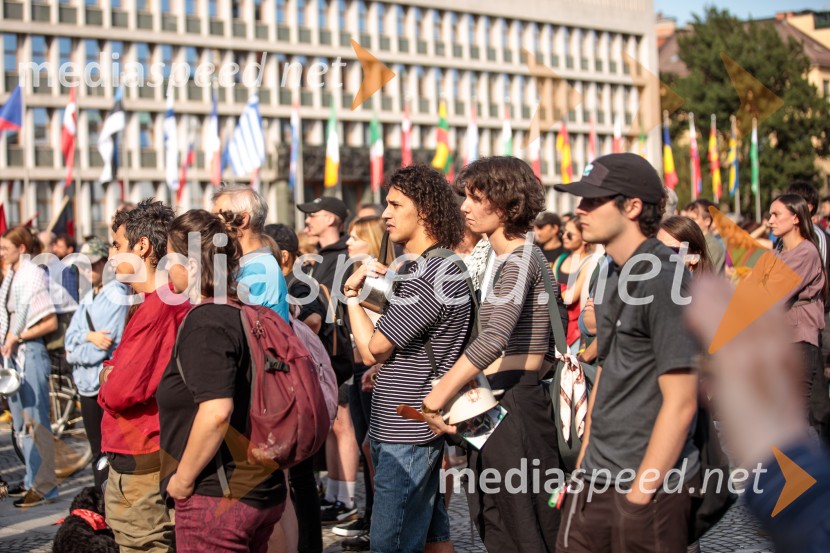 Protest civilne družbe Gaza strada, kaj dela vlada!?