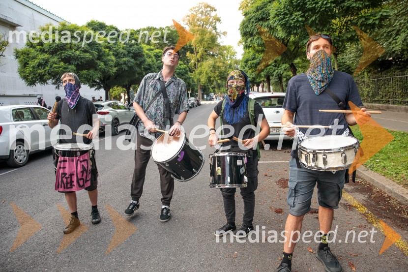 Protest civilne družbe Gaza strada, kaj dela vlada!?