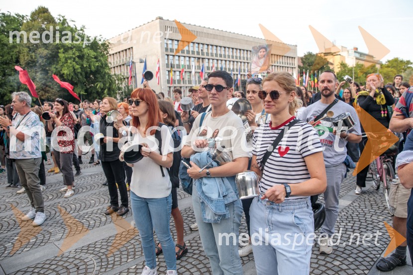 Protest civilne družbe Gaza strada, kaj dela vlada!?