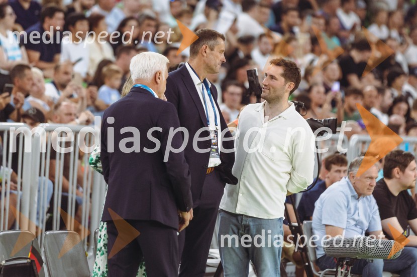 Slovenija : Nemčija, Košarka