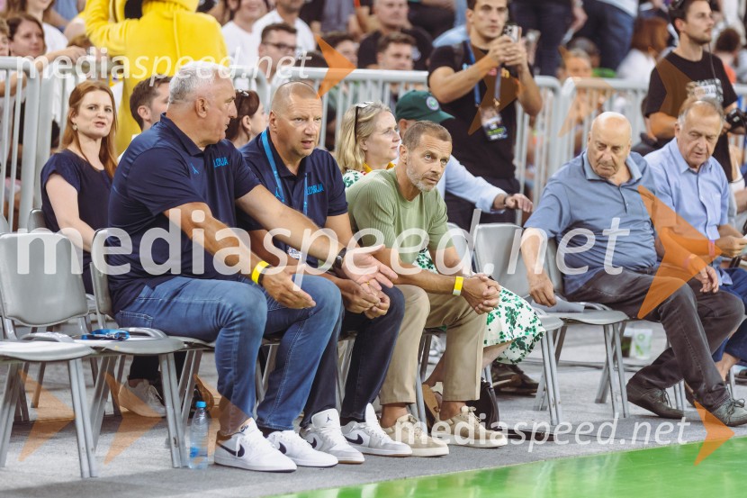  Saša Dončić, košarkar, trener;  Matej Erjavec, predsednik, Košarkarska Zveza Slovenije;  Aleksander Čeferin, odvetnik in predsednik UEFESlovenija : Nemčija, Košarka