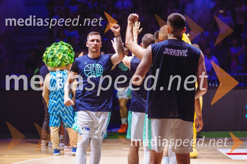 Slovenija : Nemčija, Košarka