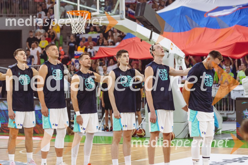 Slovenija : Nemčija, Košarka