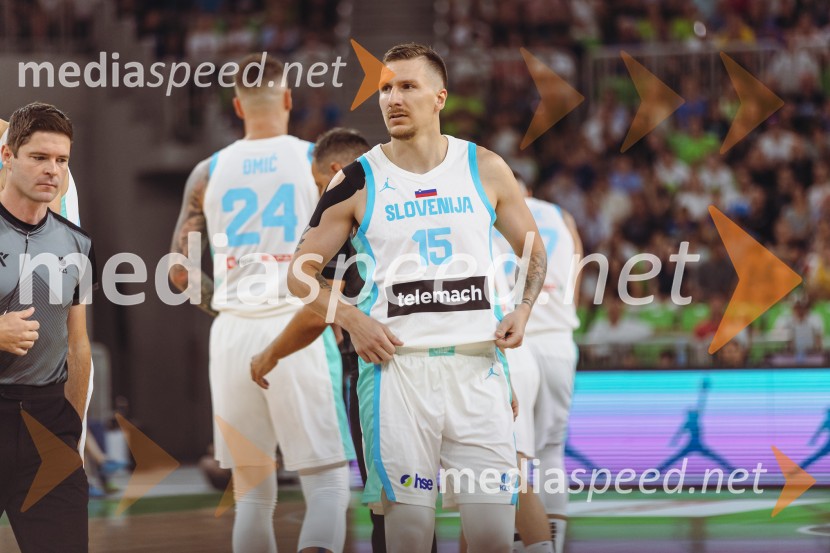  Gregor  Hrovat, košarkarSlovenija : Nemčija, Košarka
