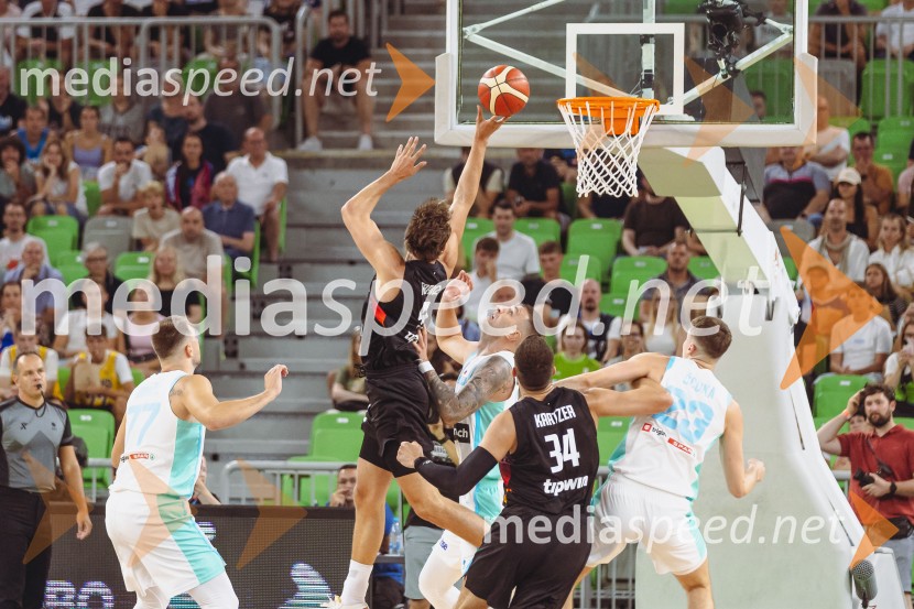 Slovenija : Nemčija, Košarka