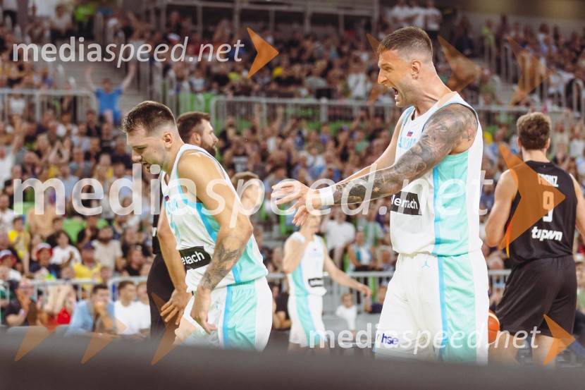 Slovenija : Nemčija, Košarka