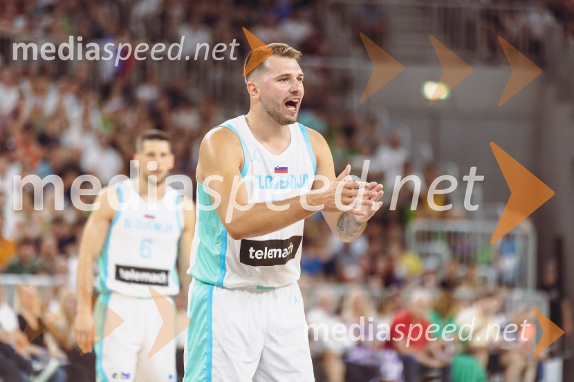  Luka  Dončić, košarkarSlovenija : Nemčija, Košarka