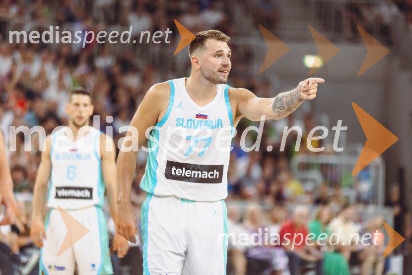  Luka  Dončić, košarkarSlovenija : Nemčija, Košarka