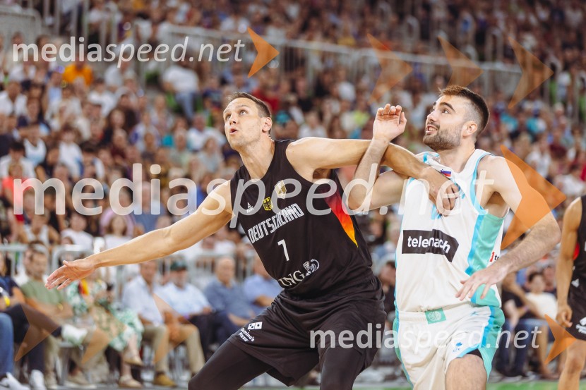 Slovenija : Nemčija, Košarka