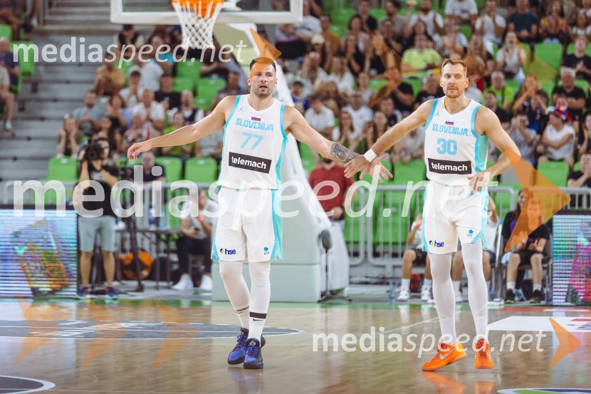  Luka  Dončić, košarkar;  Zoran Dragić, košarkarSlovenija : Nemčija, Košarka