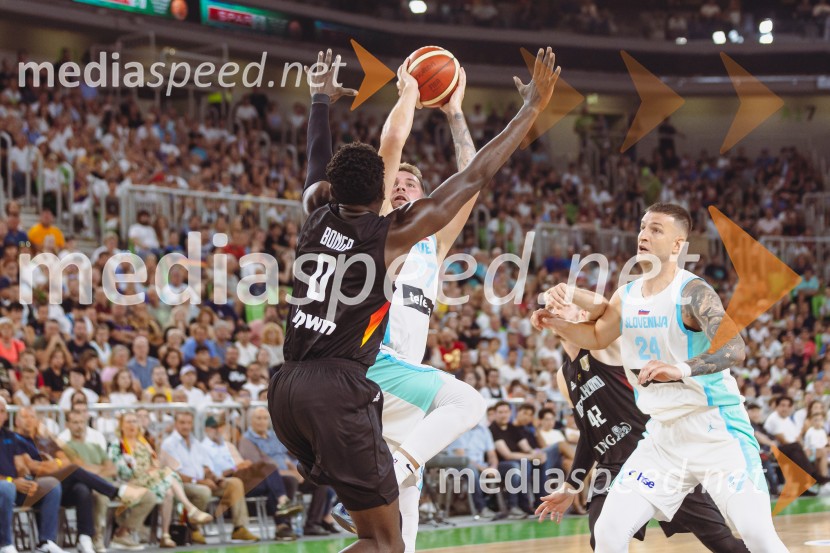  Alen Omić, košarkarSlovenija : Nemčija, Košarka