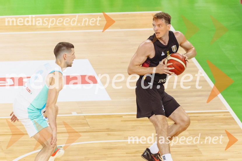  Aleksej  Nikolić, košarkar;  ... Slovenija : Nemčija, Košarka