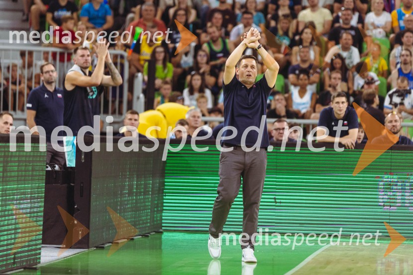 Slovenija : Nemčija, Košarka