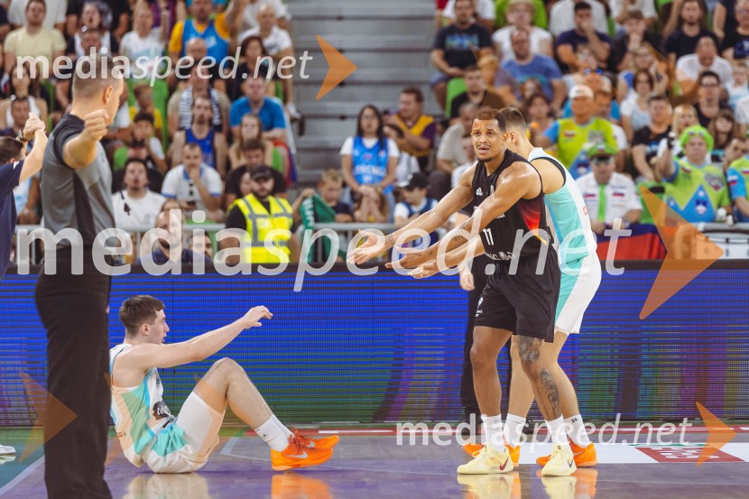 Slovenija : Nemčija, Košarka