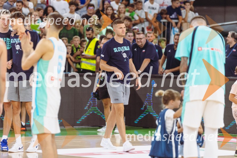 Slovenija : Nemčija, Košarka