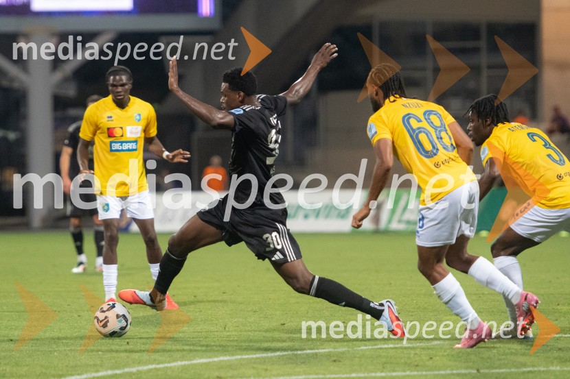 NK Maribor : NK Bravo