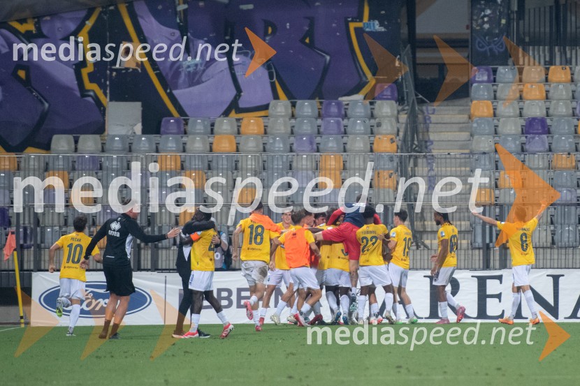 NK Maribor : NK Bravo