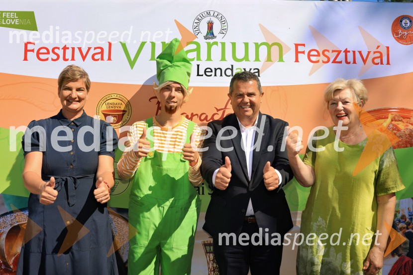  Martina  Bukovec, Zavod za turizem in razvoj Lendava;  ... ;  Janez Magyar, župan, Občina Lendava;  Eva Marija Banutai, predsednica, Turistična zveza LendavaFestival Vinarium 2025, novinarska konferenca