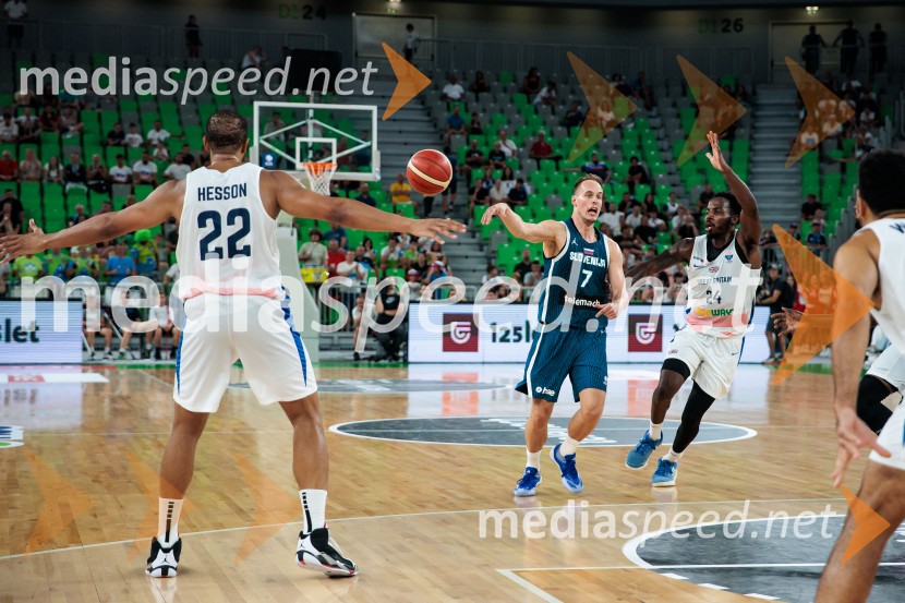 Prva zmaga Slovenije: Dončić blestel proti Veliki Britaniji