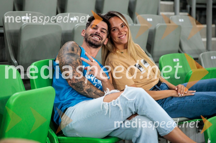  Jure Laharnar, Underdog;  Ana LaharnarPrva zmaga Slovenije: Dončić blestel proti Veliki Britaniji