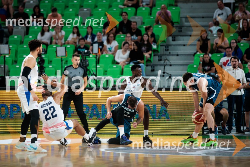 Prva zmaga Slovenije: Dončić blestel proti Veliki Britaniji