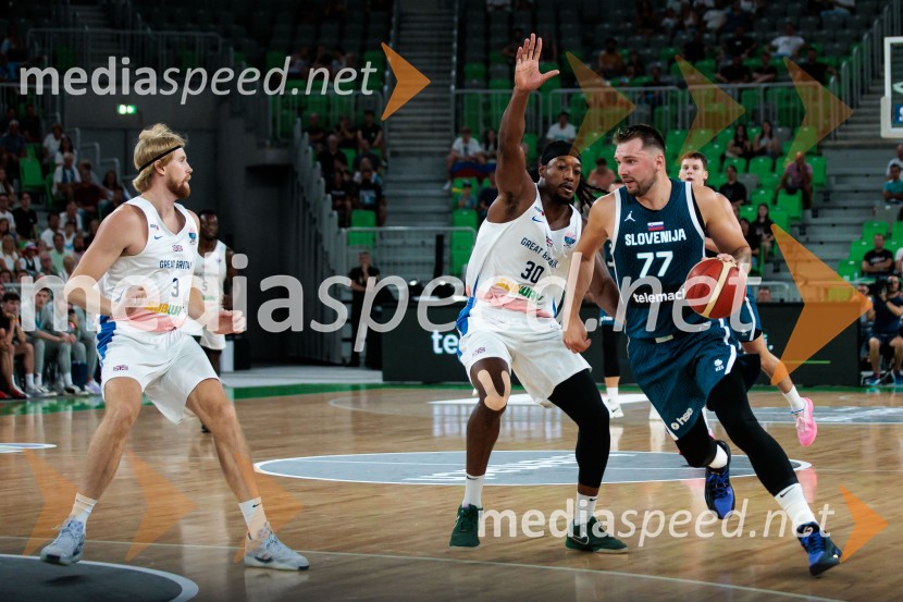  ... ;  Luka  Dončić, košarkarPrva zmaga Slovenije: Dončić blestel proti Veliki Britaniji