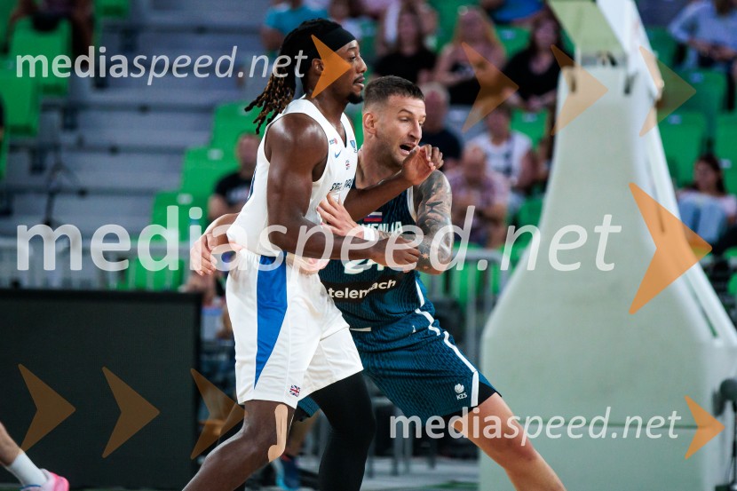  ... ;  Alen Omić, košarkarPrva zmaga Slovenije: Dončić blestel proti Veliki Britaniji