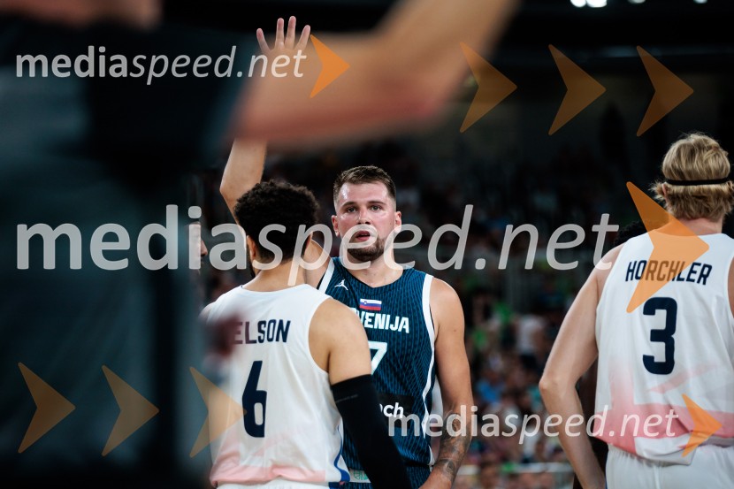  Luka  Dončić, košarkarPrva zmaga Slovenije: Dončić blestel proti Veliki Britaniji