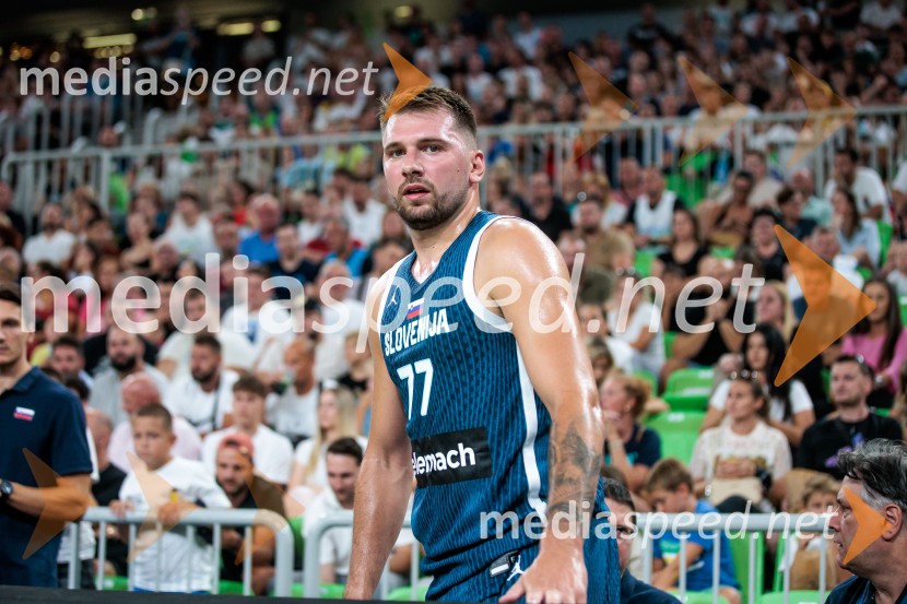  Luka  Dončić, košarkarPrva zmaga Slovenije: Dončić blestel proti Veliki Britaniji