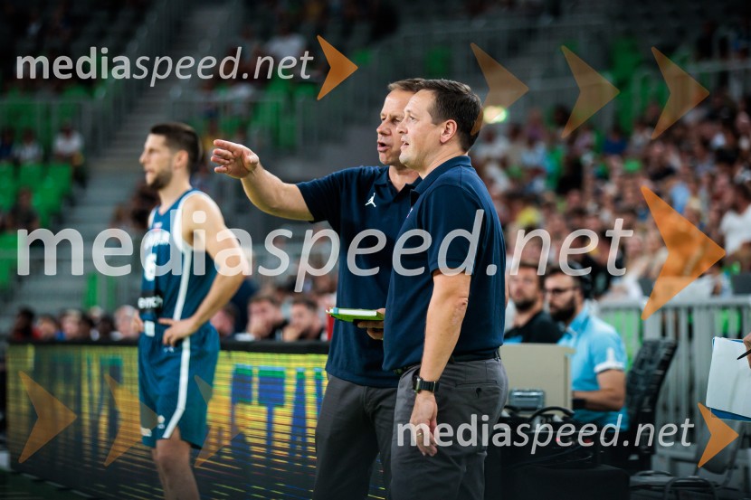  Aleksander Sekulić, selektor  košarkaške reprezentancePrva zmaga Slovenije: Dončić blestel proti Veliki Britaniji