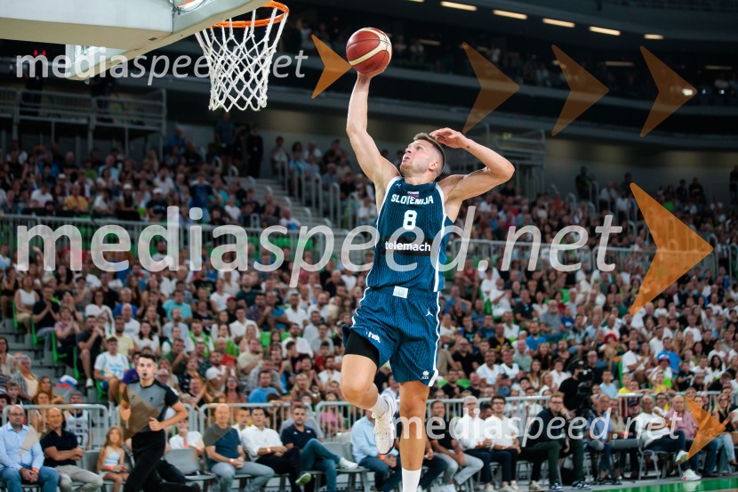  Edo Murić, košarkarPrva zmaga Slovenije: Dončić blestel proti Veliki Britaniji