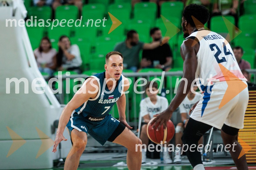  Klemen Prepelič, košarkarPrva zmaga Slovenije: Dončić blestel proti Veliki Britaniji