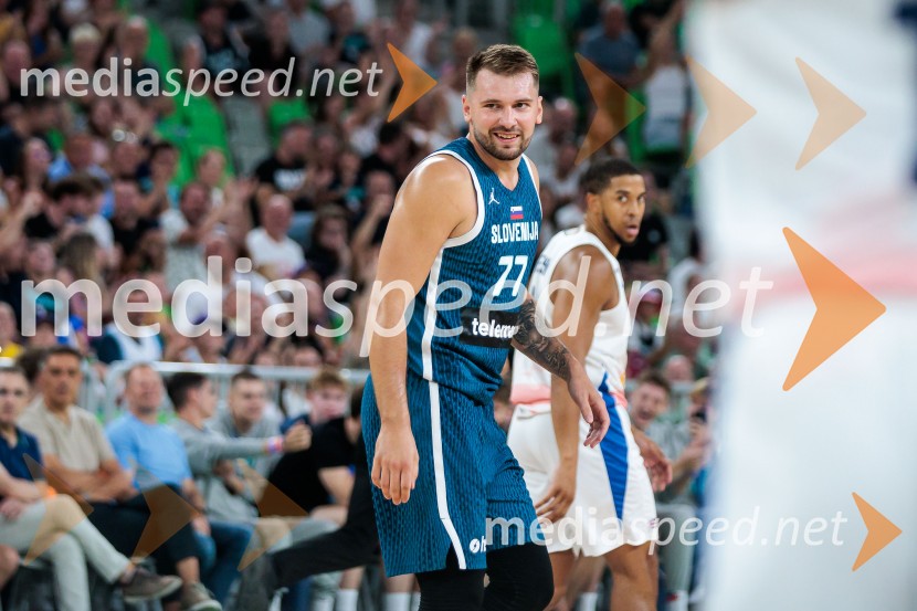  Luka  Dončić, košarkarPrva zmaga Slovenije: Dončić blestel proti Veliki Britaniji