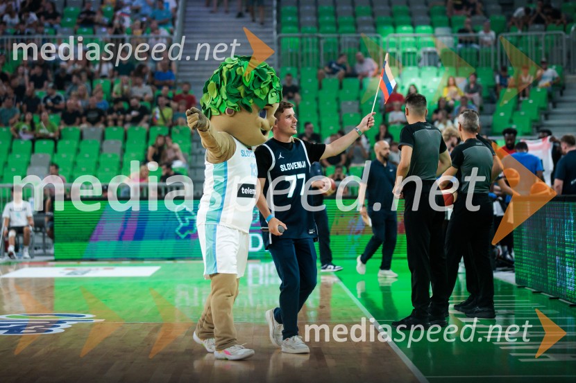  Klemen Kopina, speaker, MCPrva zmaga Slovenije: Dončić blestel proti Veliki Britaniji