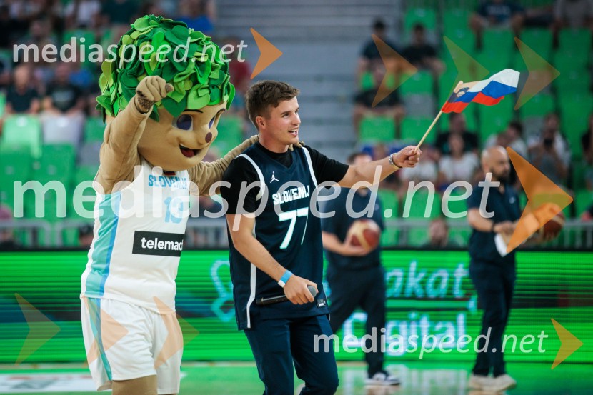  Klemen Kopina, speaker, MCPrva zmaga Slovenije: Dončić blestel proti Veliki Britaniji