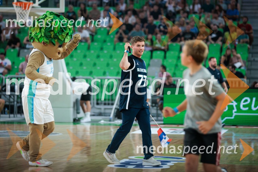 Prva zmaga Slovenije: Dončić blestel proti Veliki Britaniji