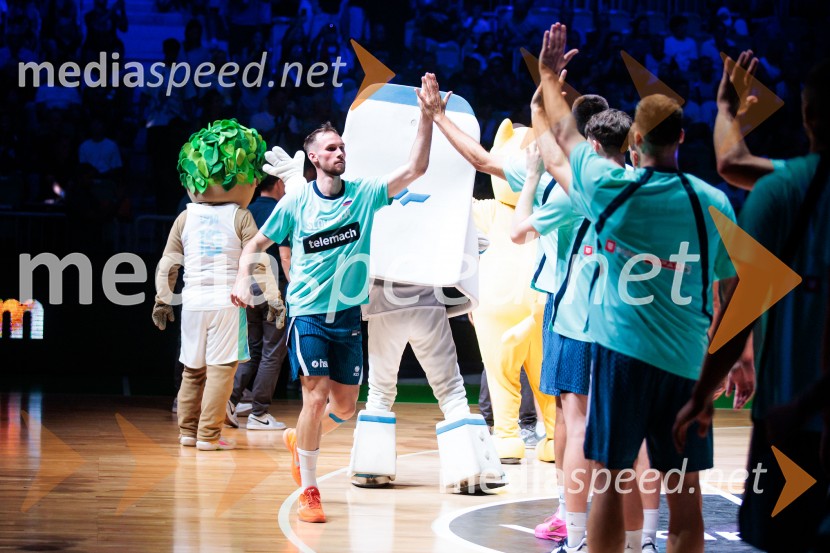 Prva zmaga Slovenije: Dončić blestel proti Veliki Britaniji