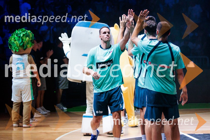 Prva zmaga Slovenije: Dončić blestel proti Veliki Britaniji