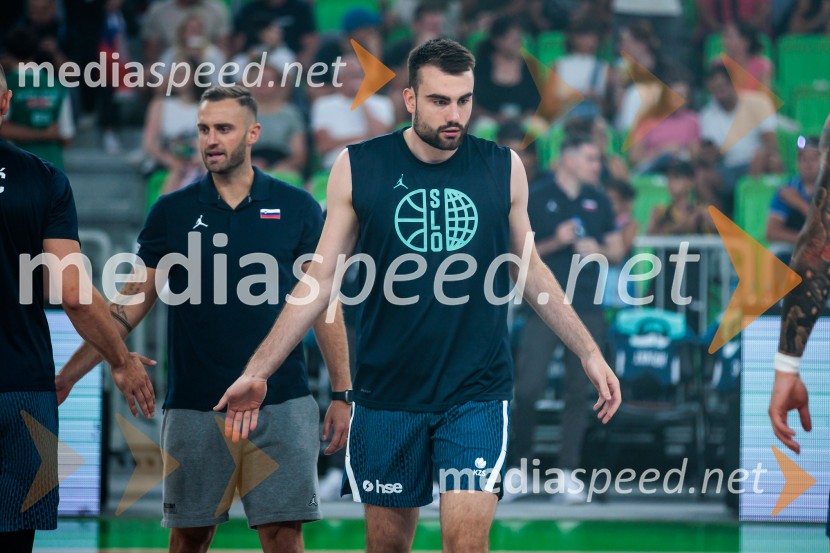  Robert Jurković, košarkarPrva zmaga Slovenije: Dončić blestel proti Veliki Britaniji