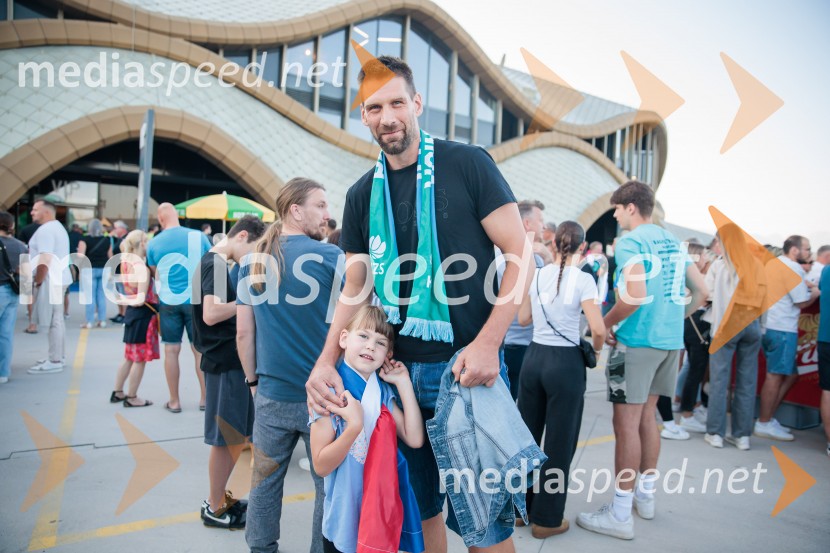 Prva zmaga Slovenije: Dončić blestel proti Veliki Britaniji