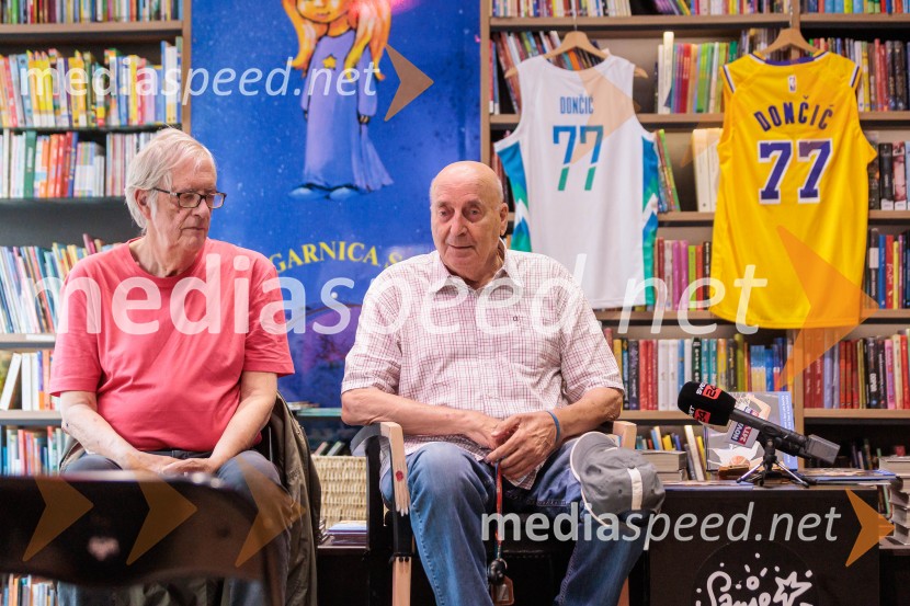 Sergio Tavčar, novinar;  Ivo Daneu,  nekdanji košarkarNovinarska konferenca ob izidu knjige 77: Osrečenost v času Luke Dončića