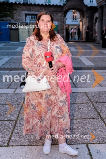  Teja Pelko, novinarkaRade Šerbedžija: Moj klobuk ima 3 luknje, Ljubljana Festival