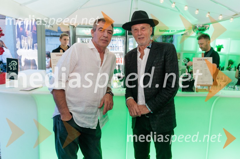  ... ;  Vlado Kreslin, glasbenikRade Šerbedžija: Moj klobuk ima 3 luknje, Ljubljana Festival