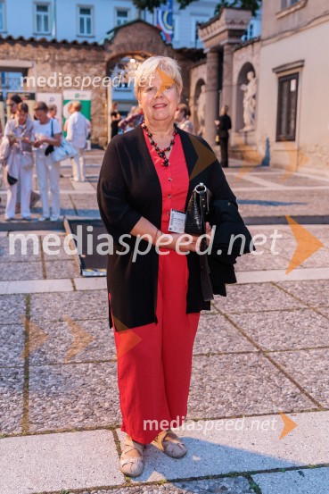  Irena  Butoln, germanistkaRade Šerbedžija: Moj klobuk ima 3 luknje, Ljubljana Festival