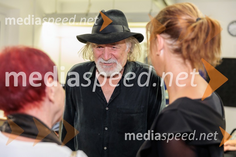  Rade Šerbedžija, igralec, glasbenikRade Šerbedžija: Moj klobuk ima 3 luknje, Ljubljana Festival