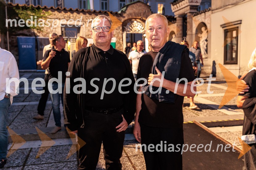  Robert Waltl, direktor, Mini teater;  Ivica Buljan, režiserRade Šerbedžija: Moj klobuk ima 3 luknje, Ljubljana Festival