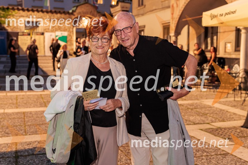 prof. dr.  Danica  Purg,  direktorica IEDC Poslovna šola Bled;  Arnold Walravens, profesor IEDCRade Šerbedžija: Moj klobuk ima 3 luknje, Ljubljana Festival