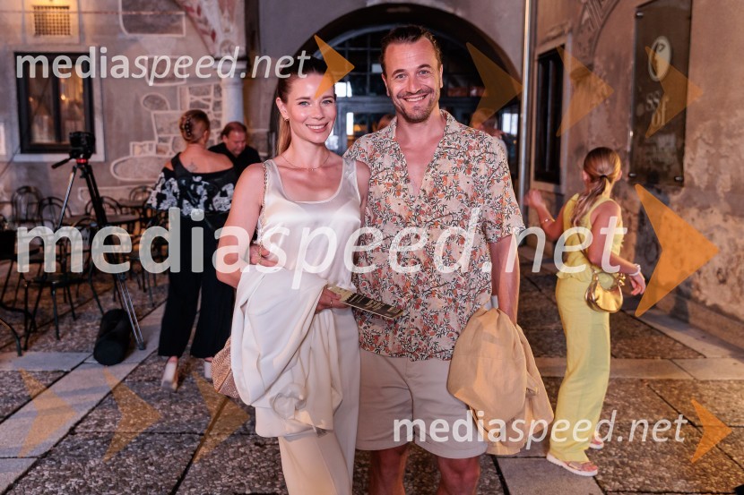  Eva Pavli, pevka;  Gašper Pavli, režiser, Sport Media FocusRade Šerbedžija: Moj klobuk ima 3 luknje, Ljubljana Festival