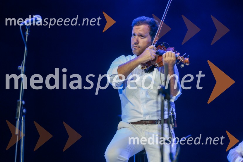  Antun Stašić, Zapadni kolodvorRade Šerbedžija: Moj klobuk ima 3 luknje, Ljubljana Festival